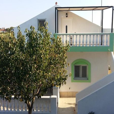 Natalya Appartement Lixouri Buitenkant foto